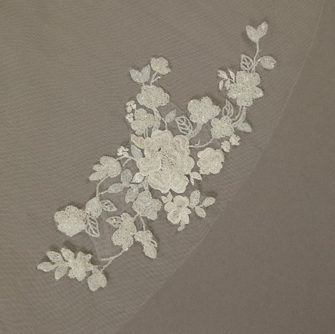 Dessa Veil